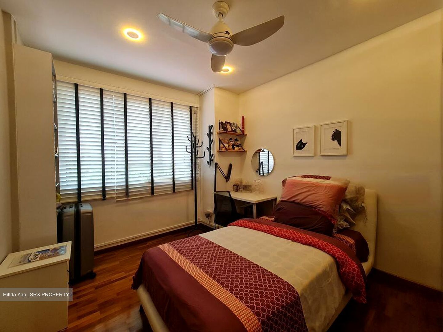 Choa Chu Kang Drive (D23), Terrace #596582311
